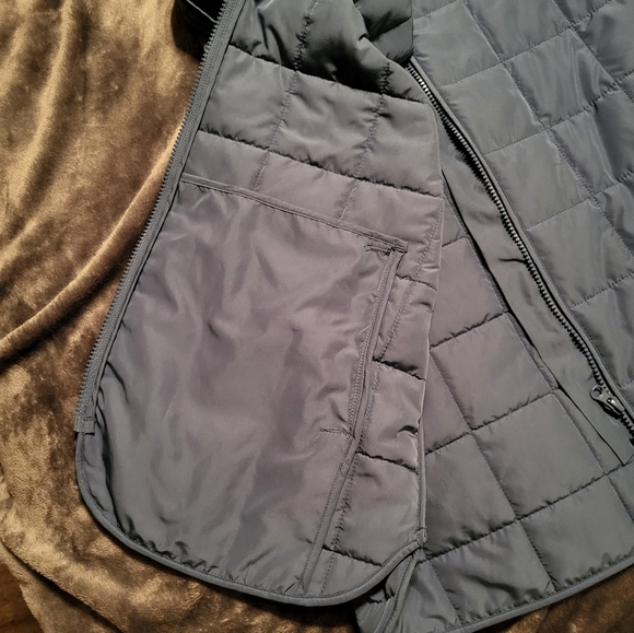 THRIVE SOCIETE - WOMEN'S QUILTED LIGHTWEIGHT VEST NWT - Picture 8 of 8